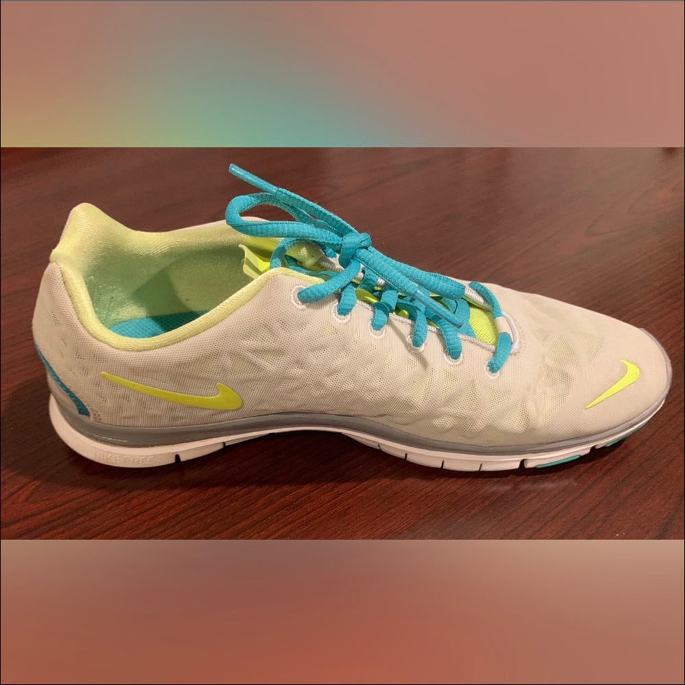 Nike Free TR Fit 3 - White/Grey Women’s Size 8.5